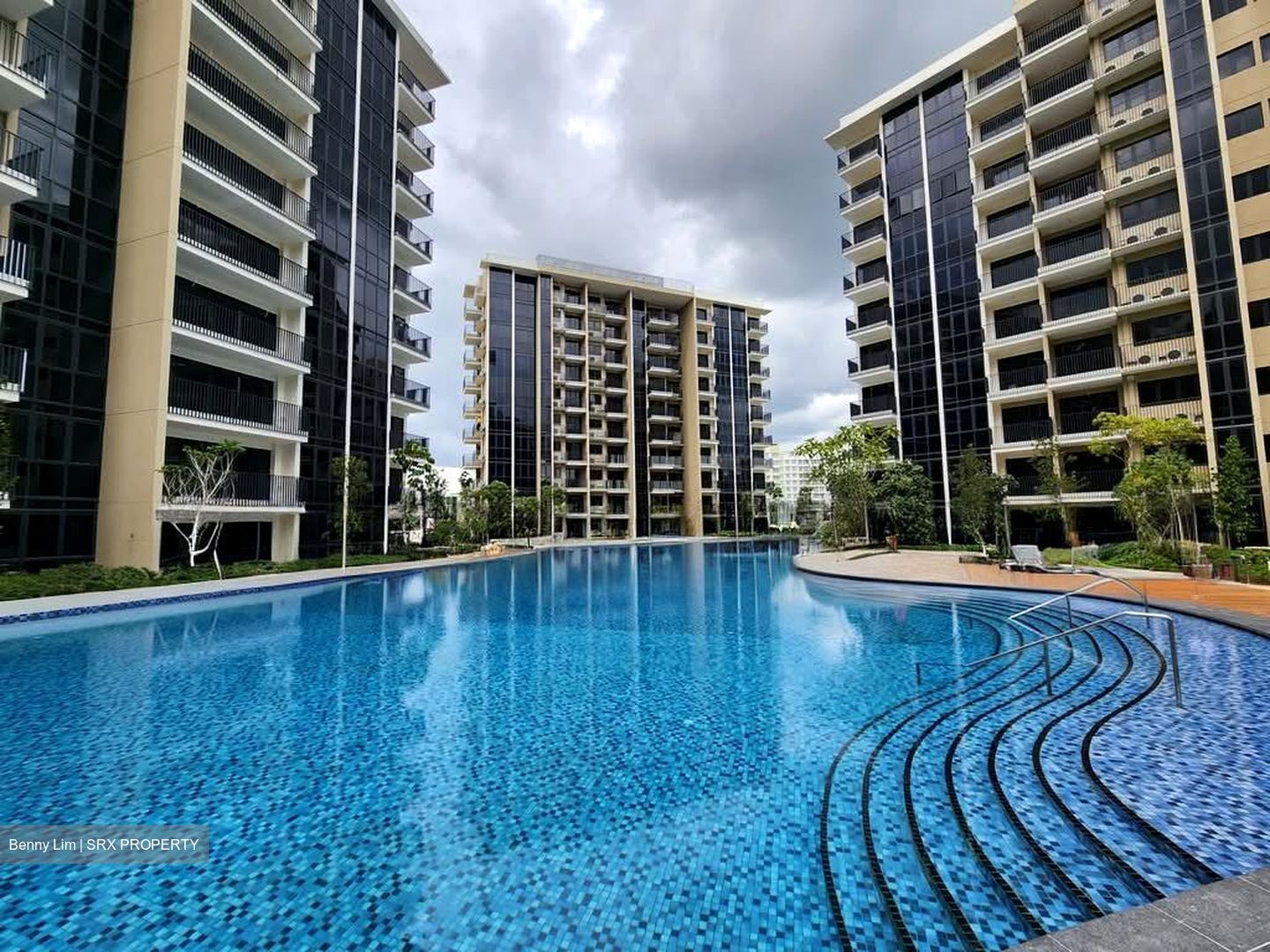 Sengkang Grand Residences (D19), Apartment #568974181